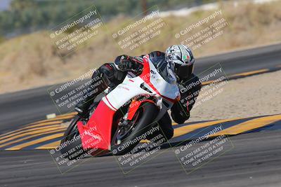 media/Nov-06-2023-Moto Forza (Mon) [[ce023d0744]]/3-Intermediate Group/Session 3 (Turn 16)/